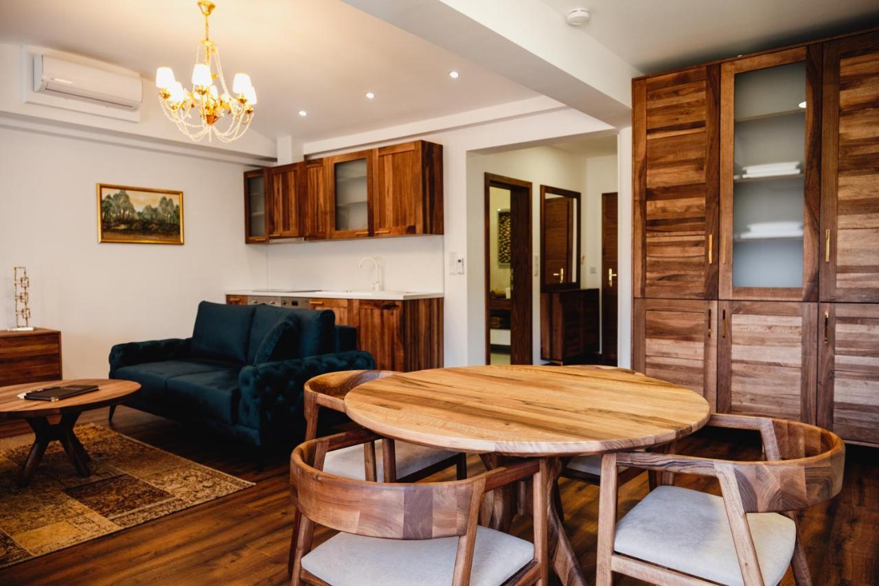 Edemus - Motel & Restaurant Maglaj Eksteriør bilde