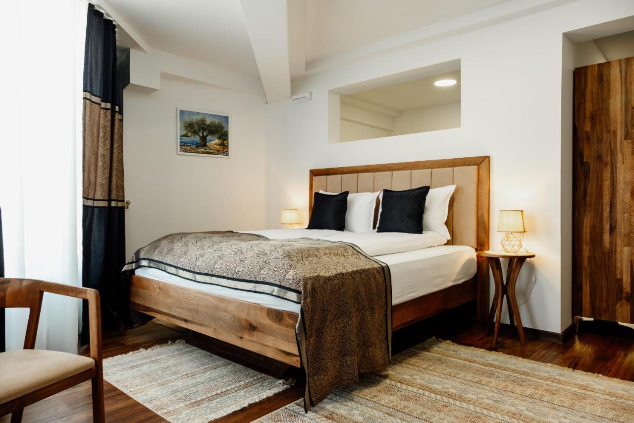 Edemus - Motel & Restaurant Maglaj Eksteriør bilde